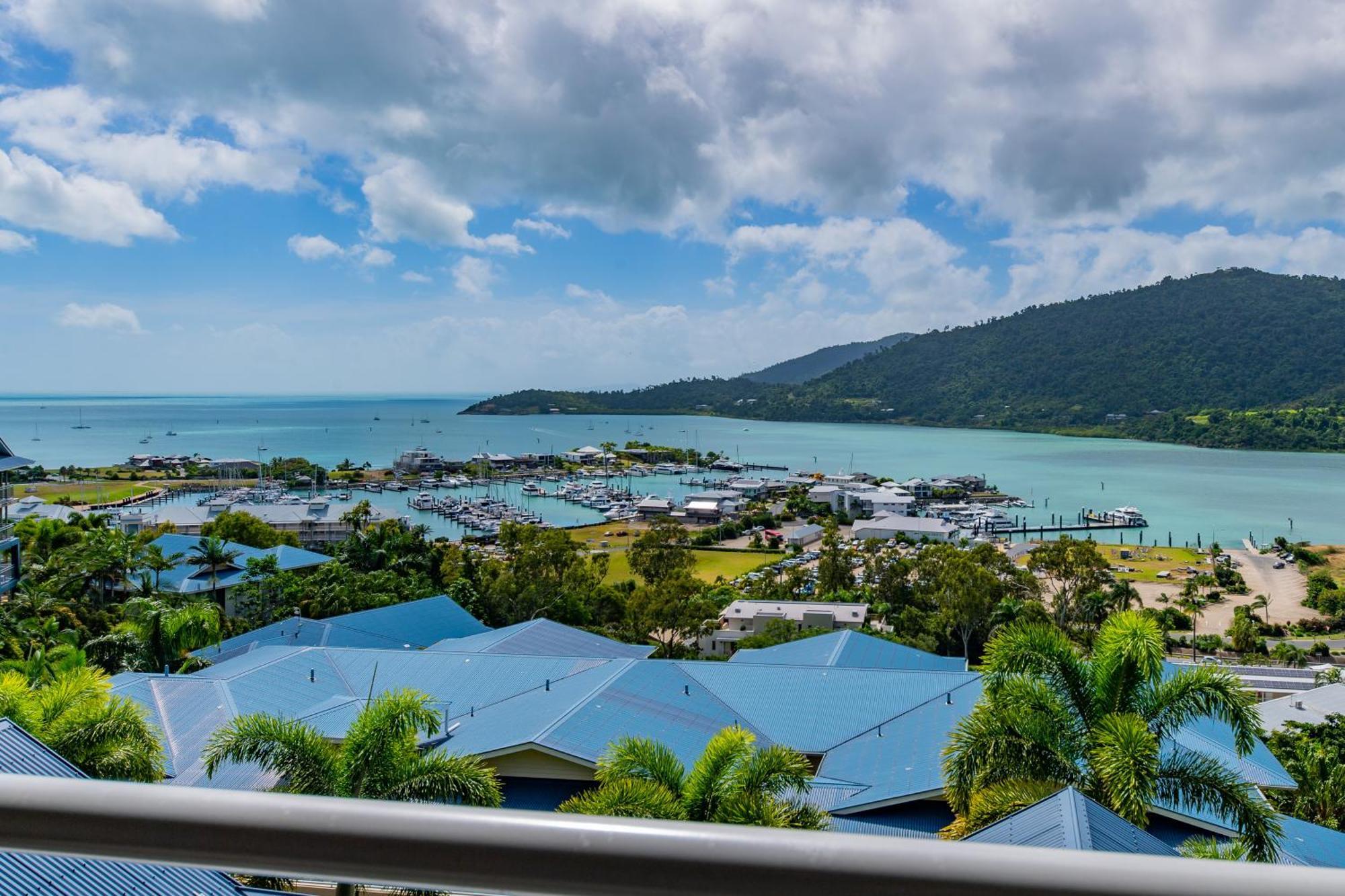 Apartment Club Airlie