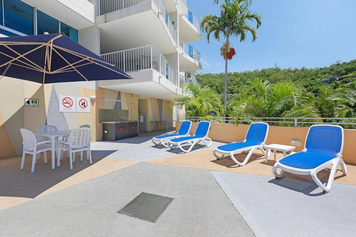 Apartment Sea Forever On Azure Seas - Airlie Airlie Beach