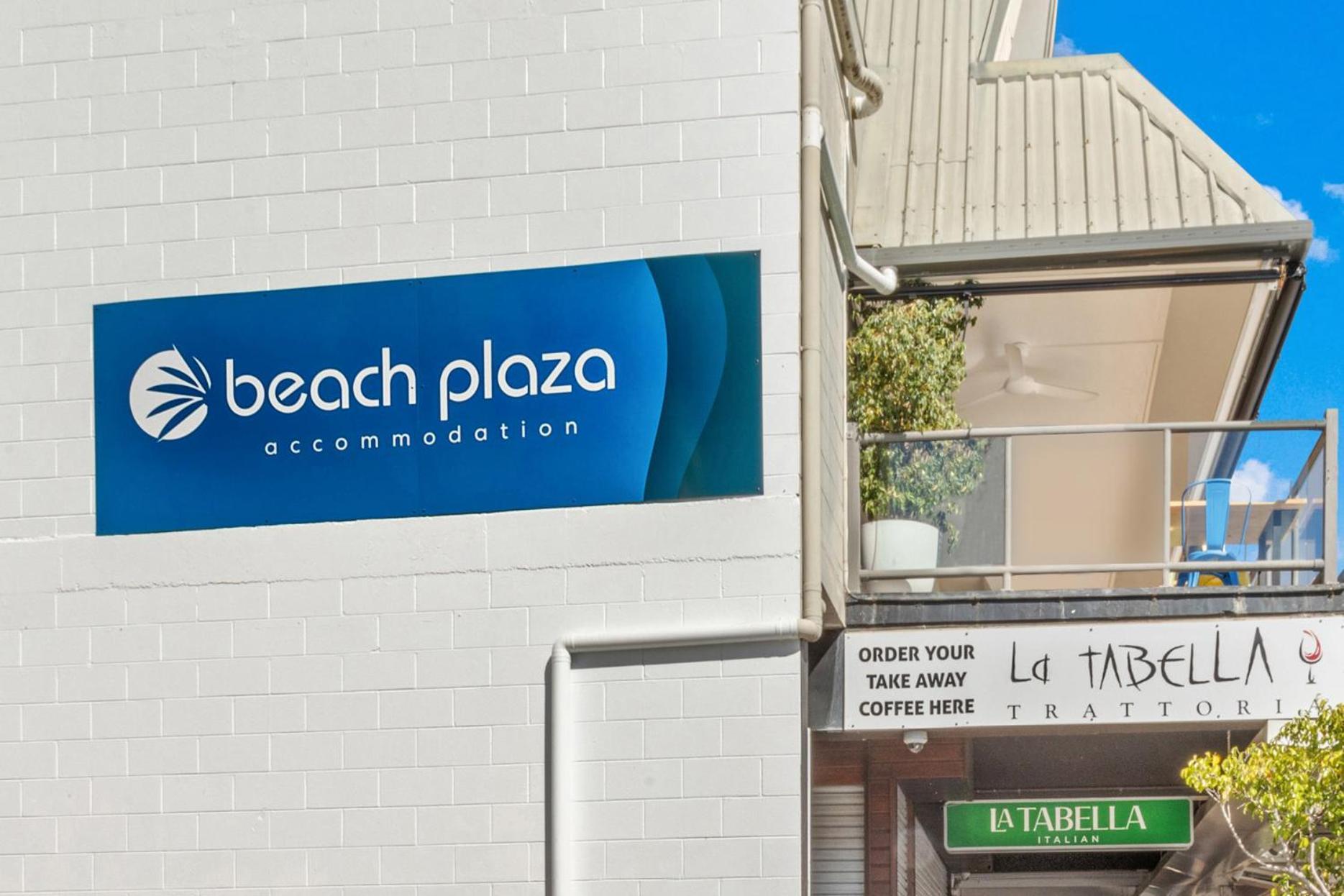 Hotel Plaza *