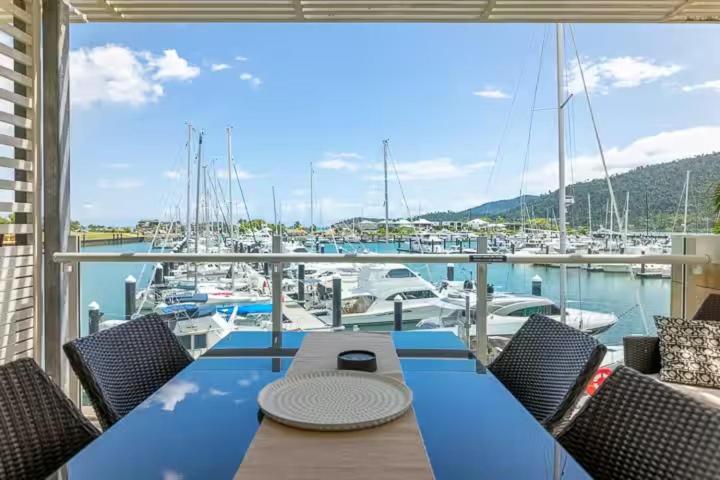 Aqua View Boathouse Airlie Apartment Airlie Beach