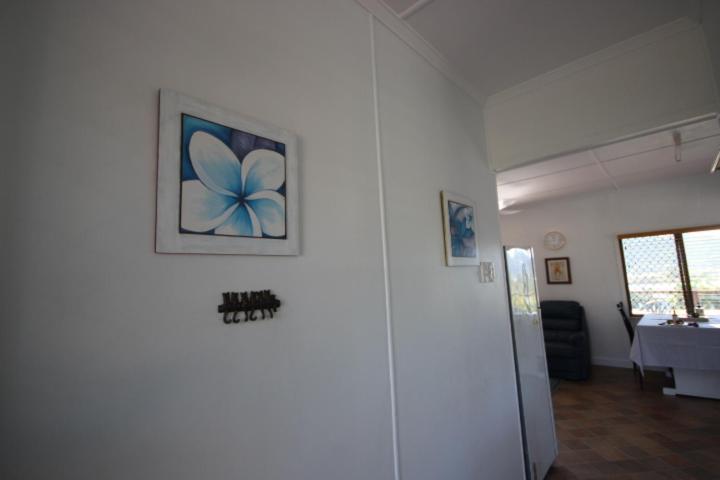 Qcwa Cheerful - Airlie Airlie Beach