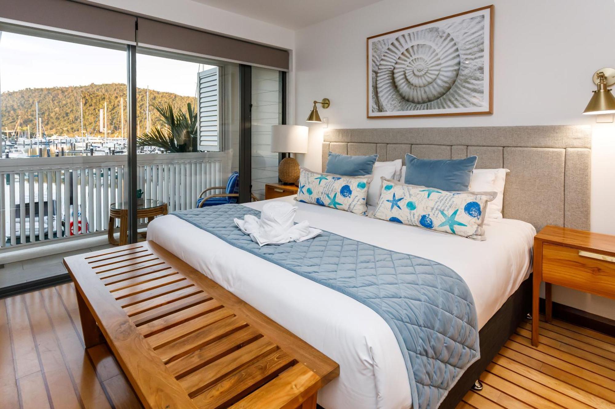 Aparthotel The Boathouse 4*