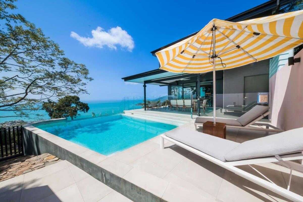 'whitsunday Blue' Luxury With Ocean Views * Airlie Beach