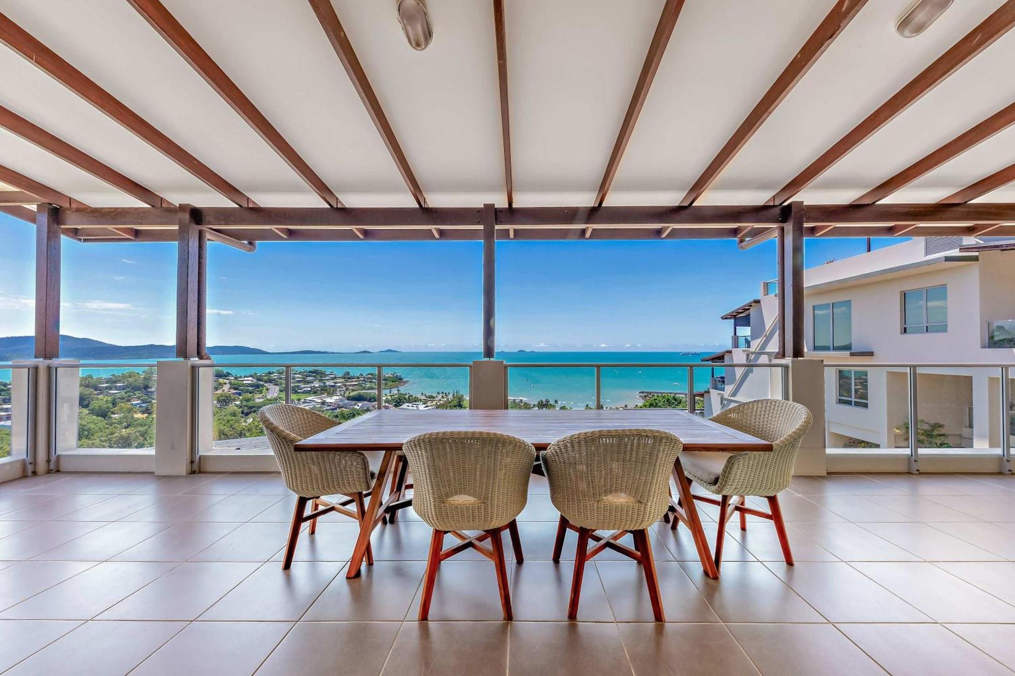 Apartment Executive Whitsunday Penthouse At 40 Reflections *