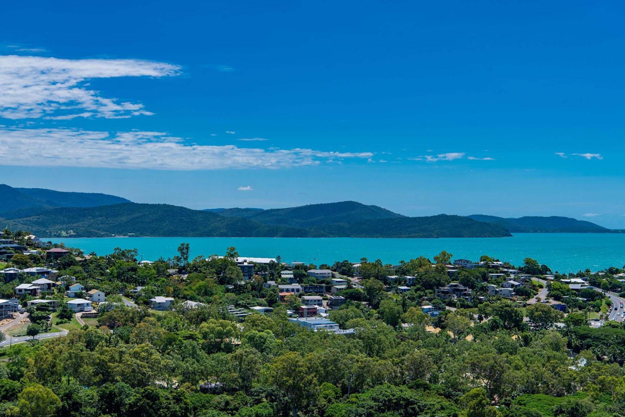 Executive Whitsunday Penthouse At 40 Reflections