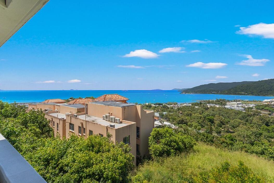 Breezes By The Sea Apartment Airlie Beach