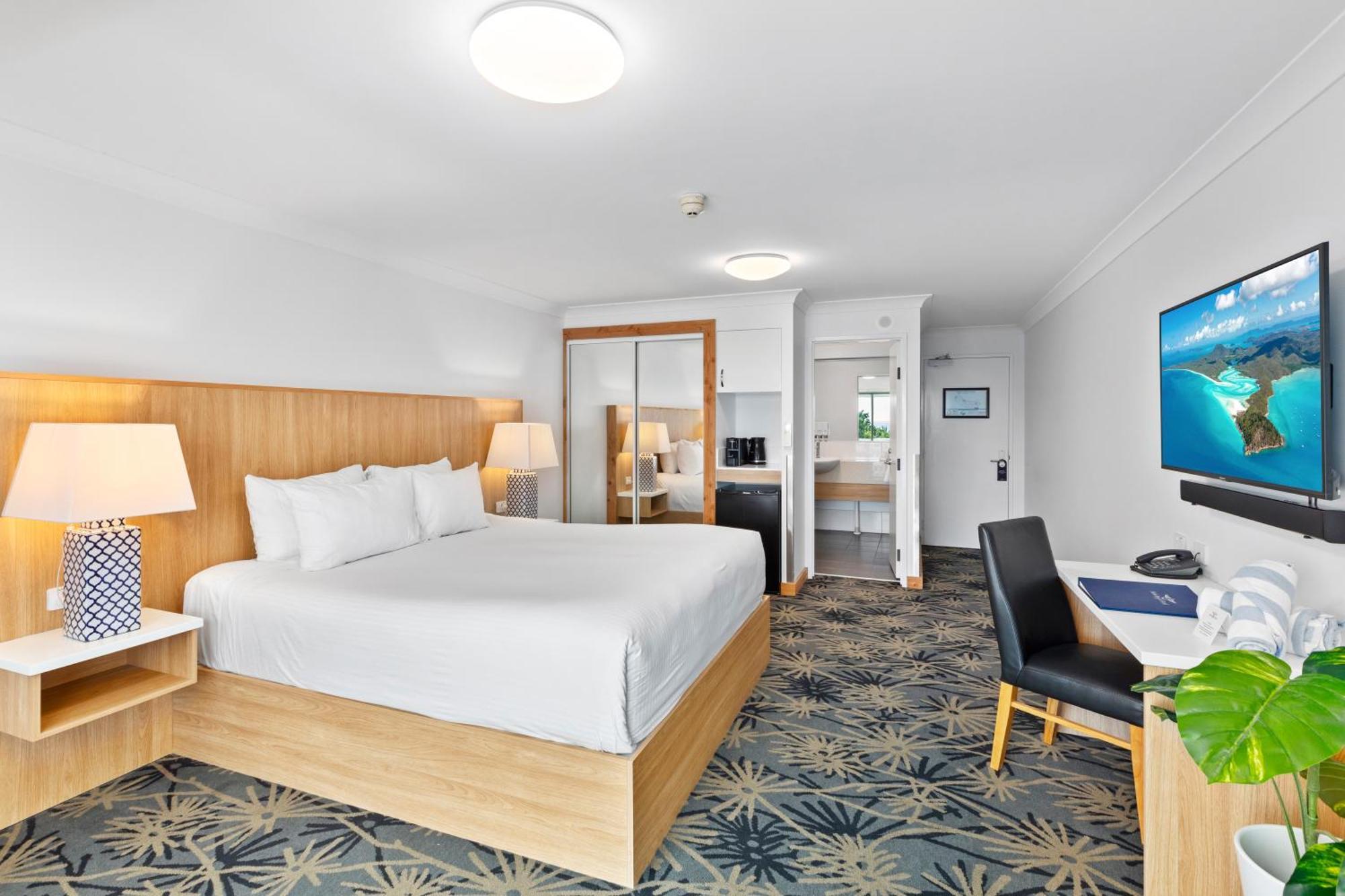 Airlie 4*