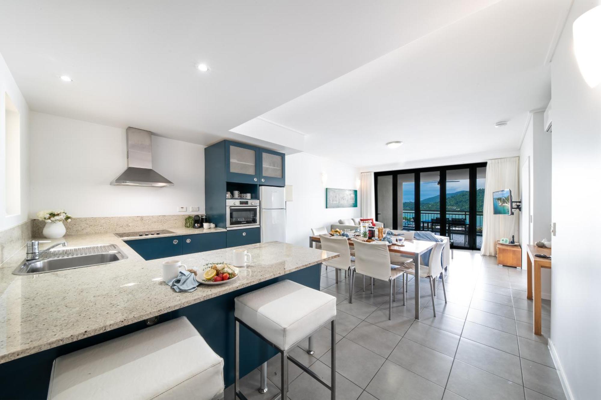 Club Airlie Apartment