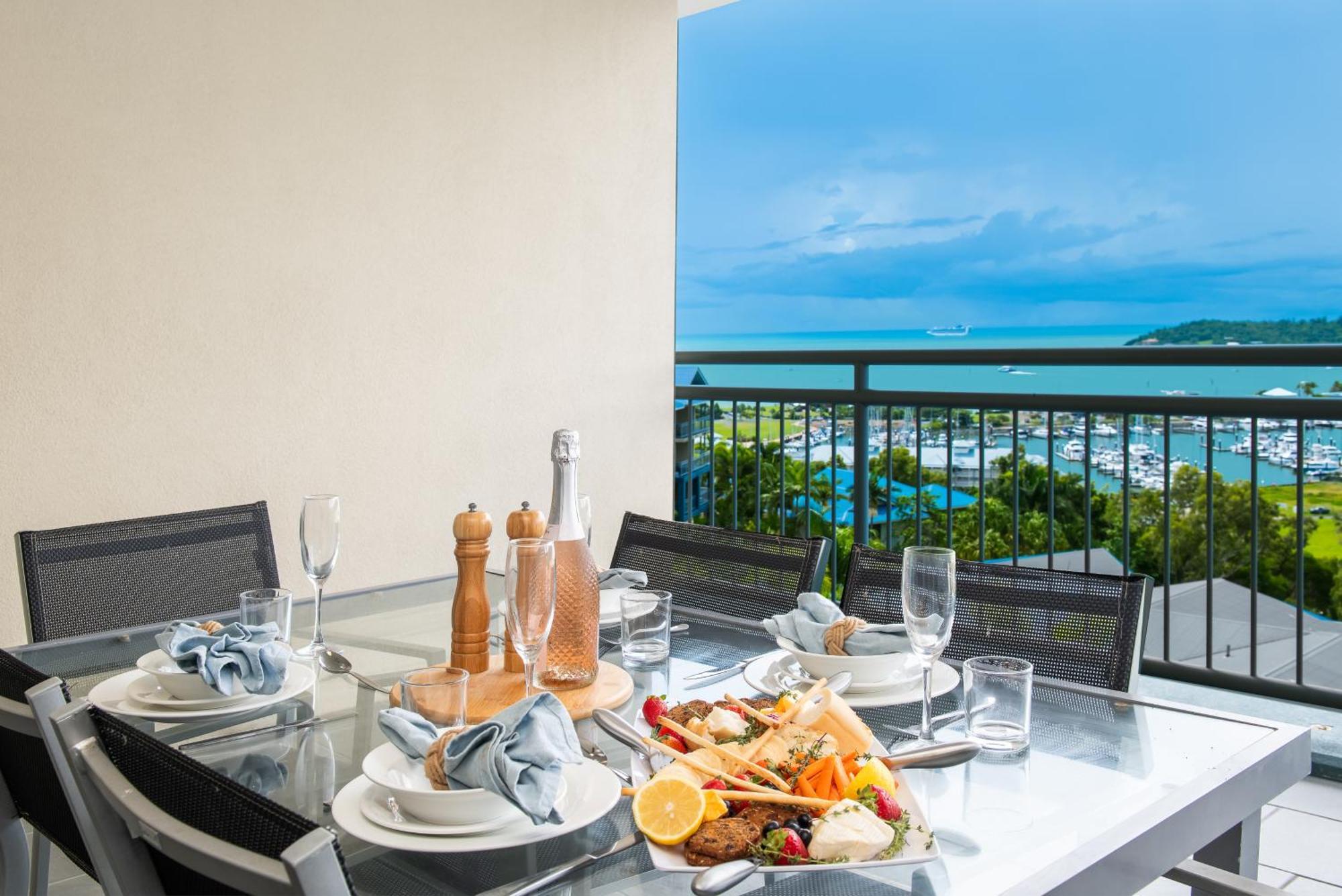Apartment Club Airlie *