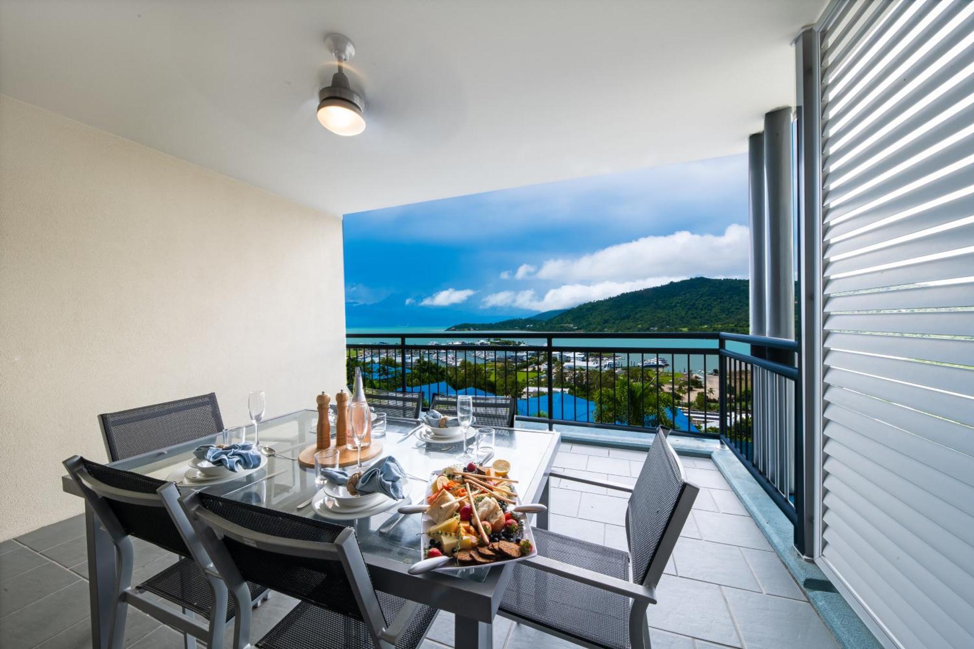 Club Airlie Apartment *