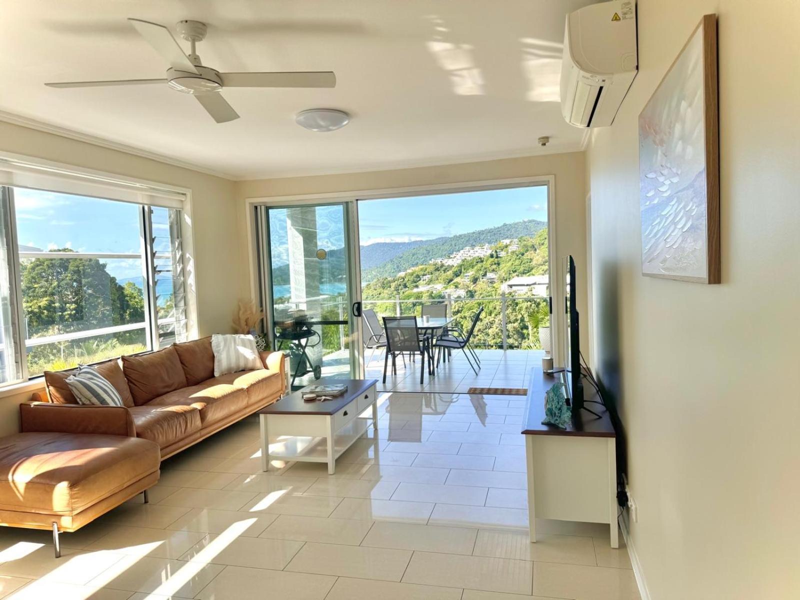 Airlie Summit Airlie Beach
