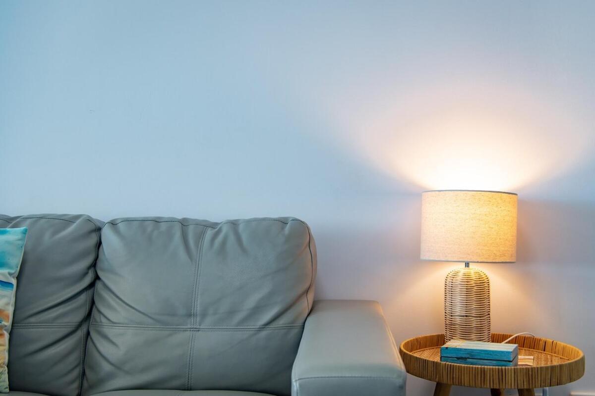 Seaviews At Searene, Spacious, Pool & Free Wifi Apartment