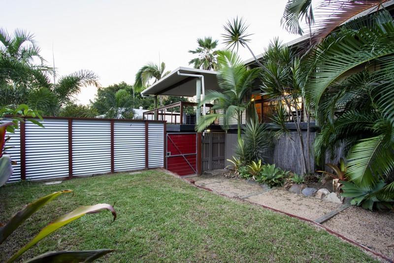 Wildlife Holiday Home - Airlie Beach Holiday home