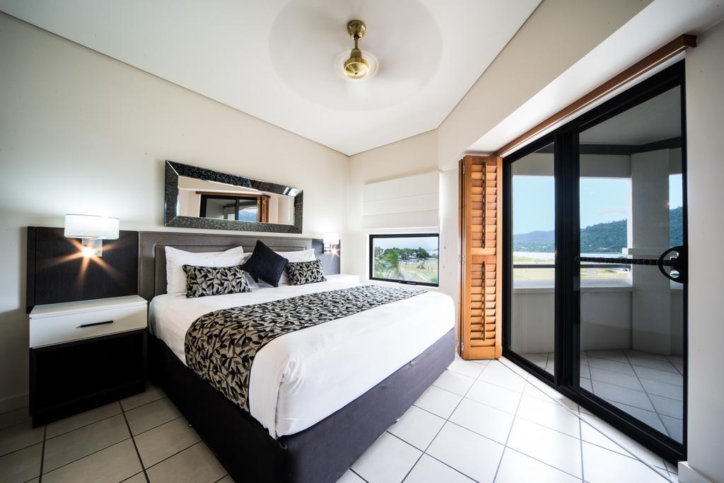 Aparthotel Portside Whitsunday Luxury Airlie Beach
