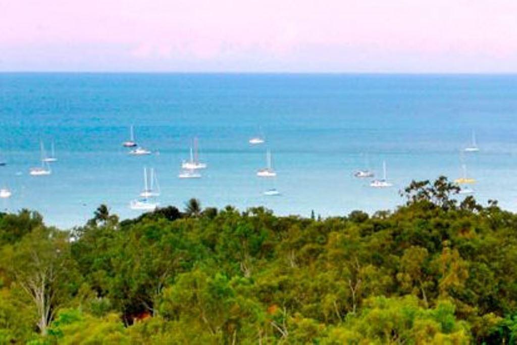 Grand Mercure Azure Sea Whitsundays