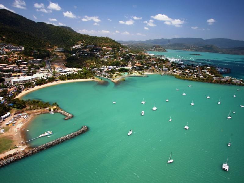 Backpackers By The Bay Albergue Airlie Beach
