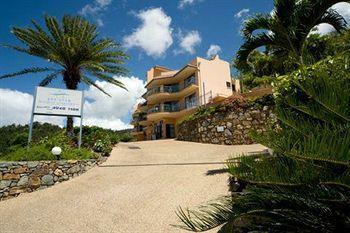 Sea Star Aparthotel 4*