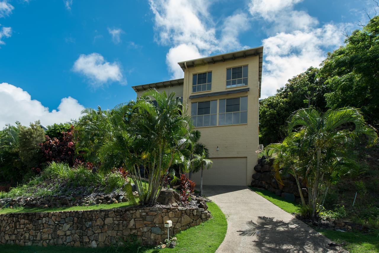 The Power House - Airlie Holiday home