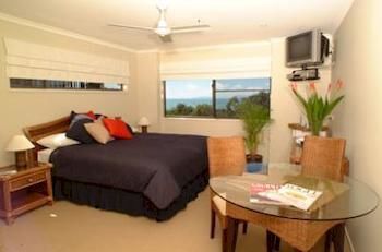 Island Views Bed & Breakfast 4*