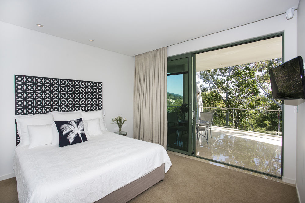 One Oceanview * Airlie Beach