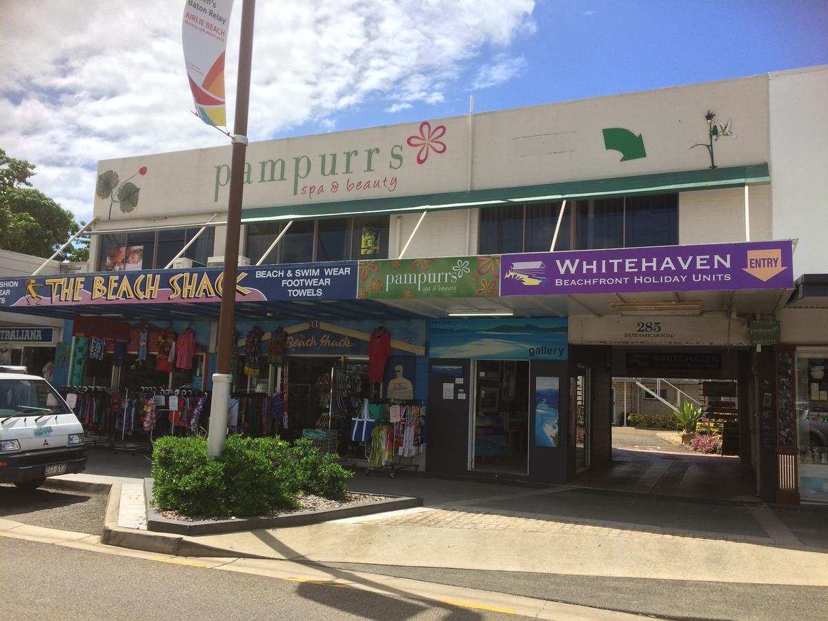 Whitehaven Beachfront Units Airlie Beach