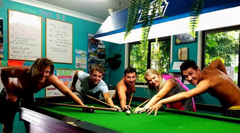 Backpackers By The Bay Albergue *