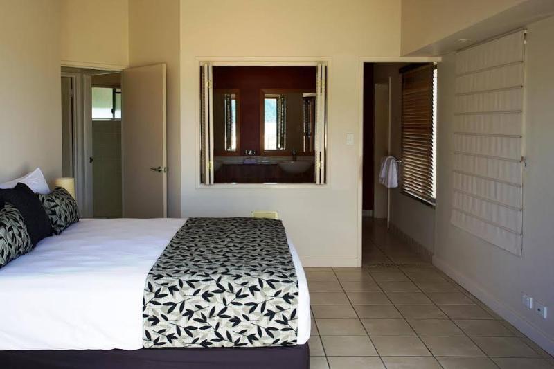Portside Whitsunday Luxury 4*