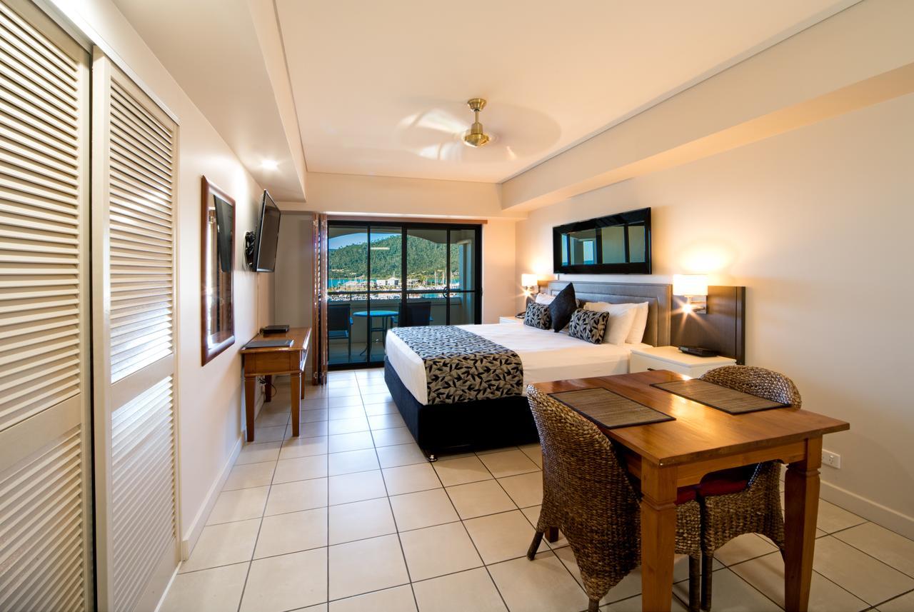 Aparthotel Portside Whitsunday Luxury Airlie Beach