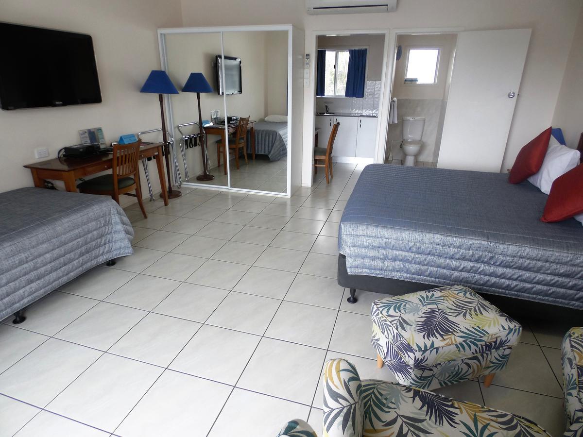 Airlie Court Units Aparthotel