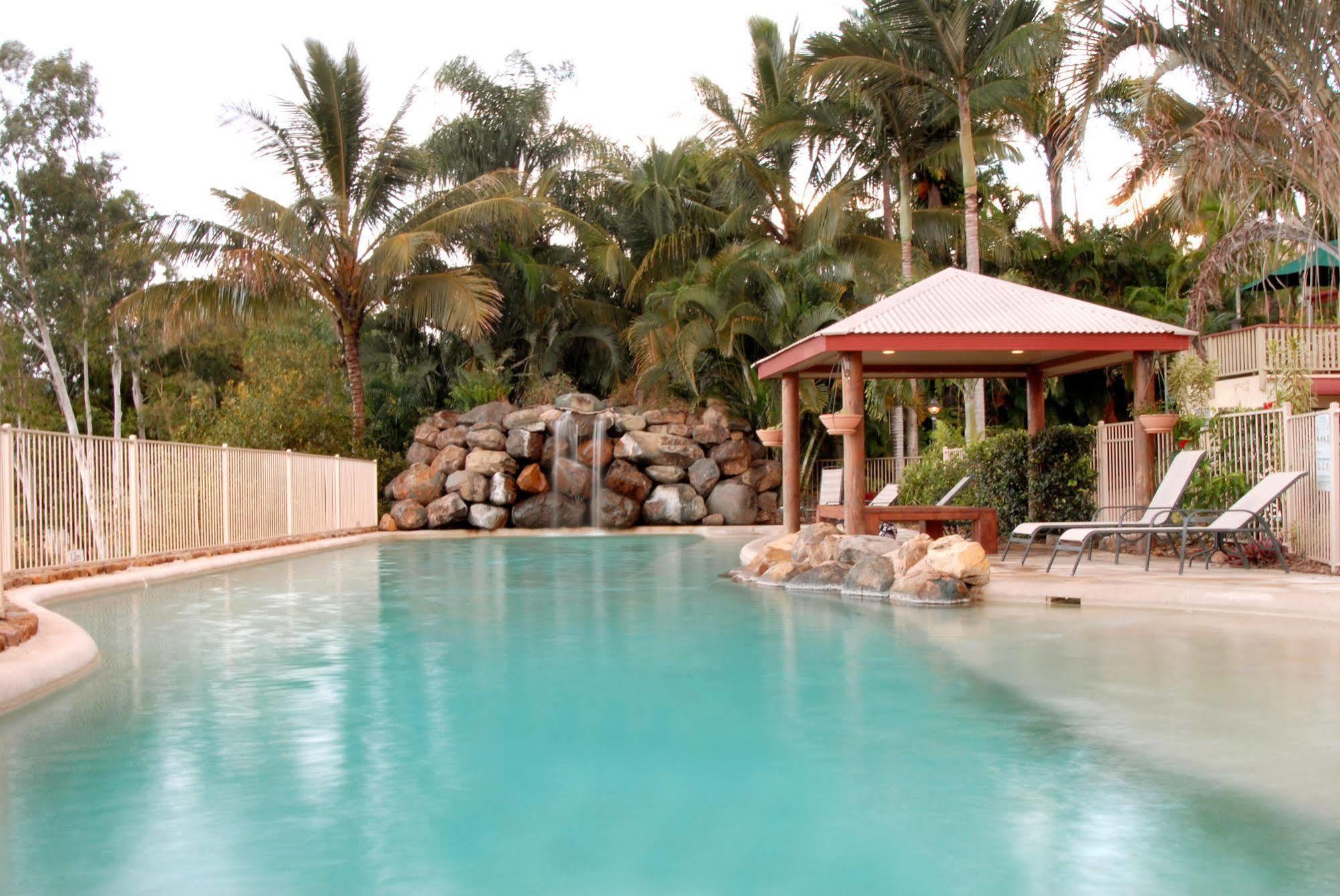 At Boathaven Bay 4*