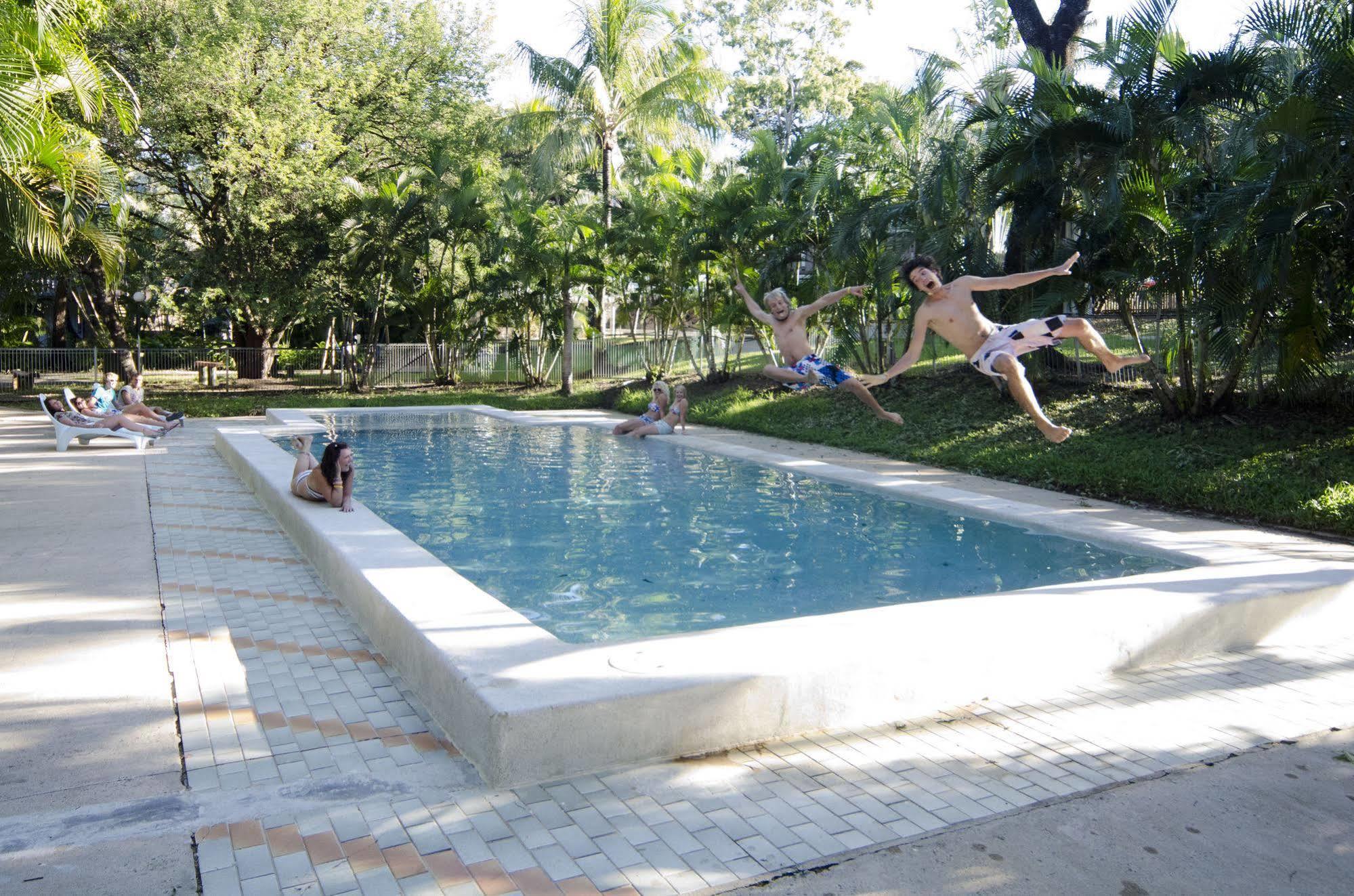 Albergue Base Airlie Airlie Beach