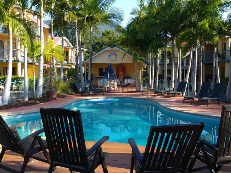At Court Aparthotel Airlie Beach