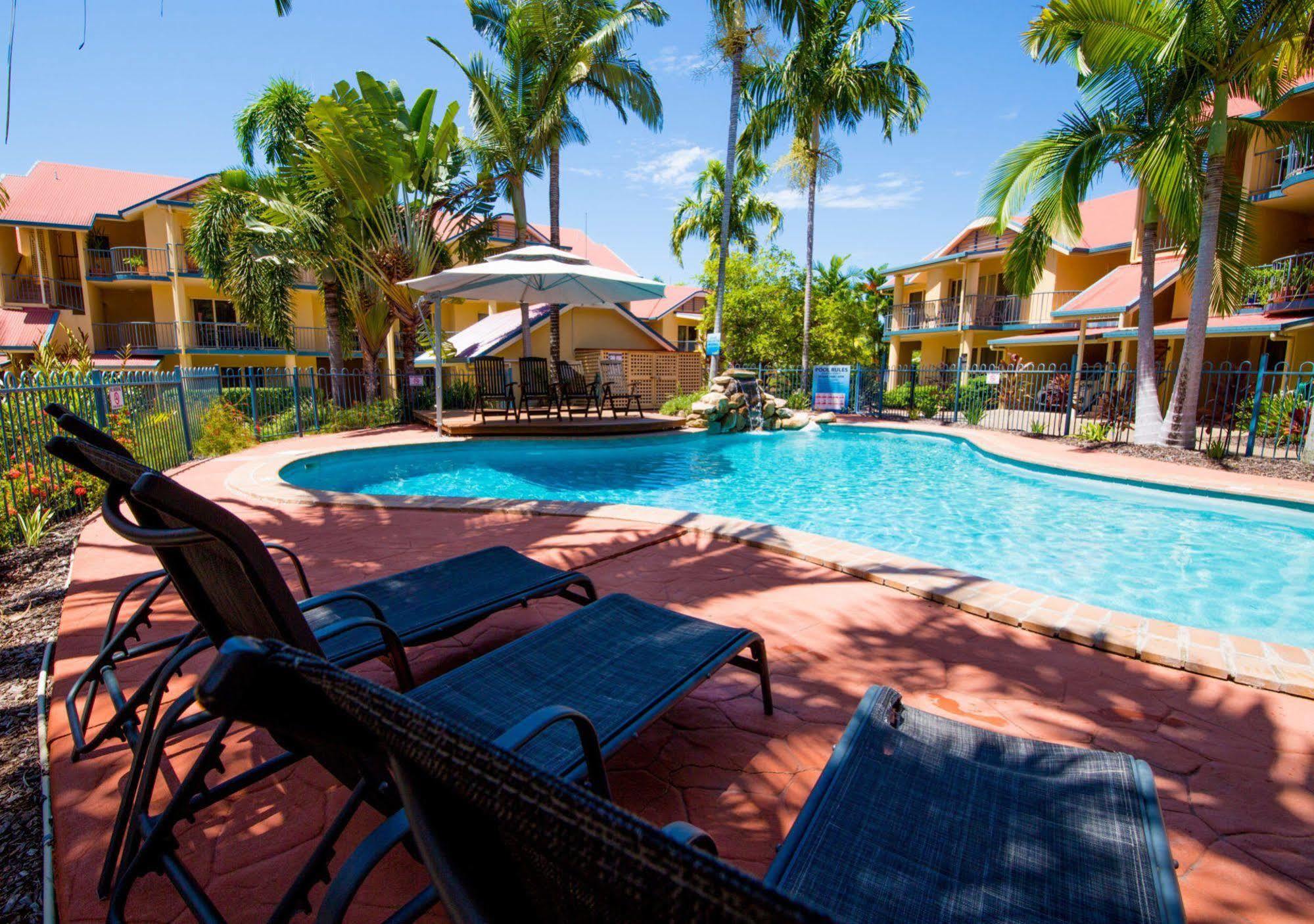 Aparthotel At Court Airlie Beach