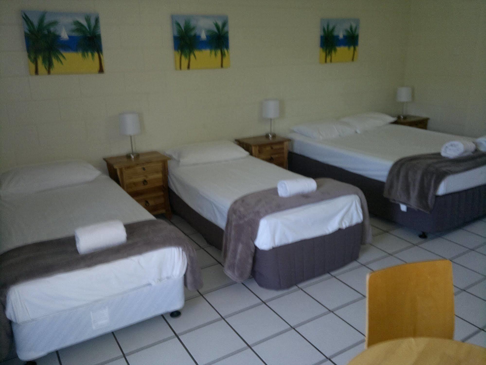Whitsunday On The 3* Airlie Beach