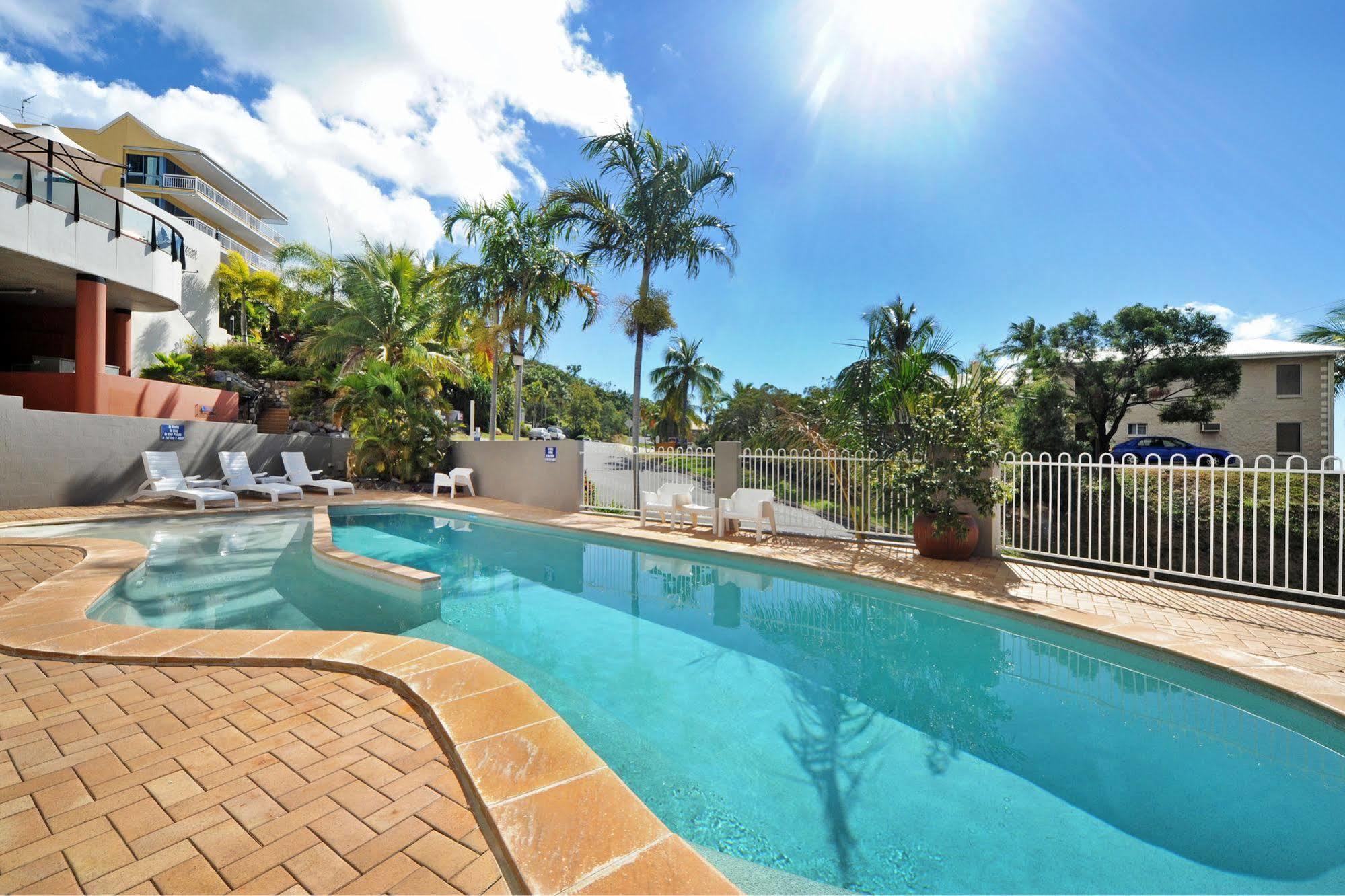At Whitsunday Vista Aparthotel Airlie Beach