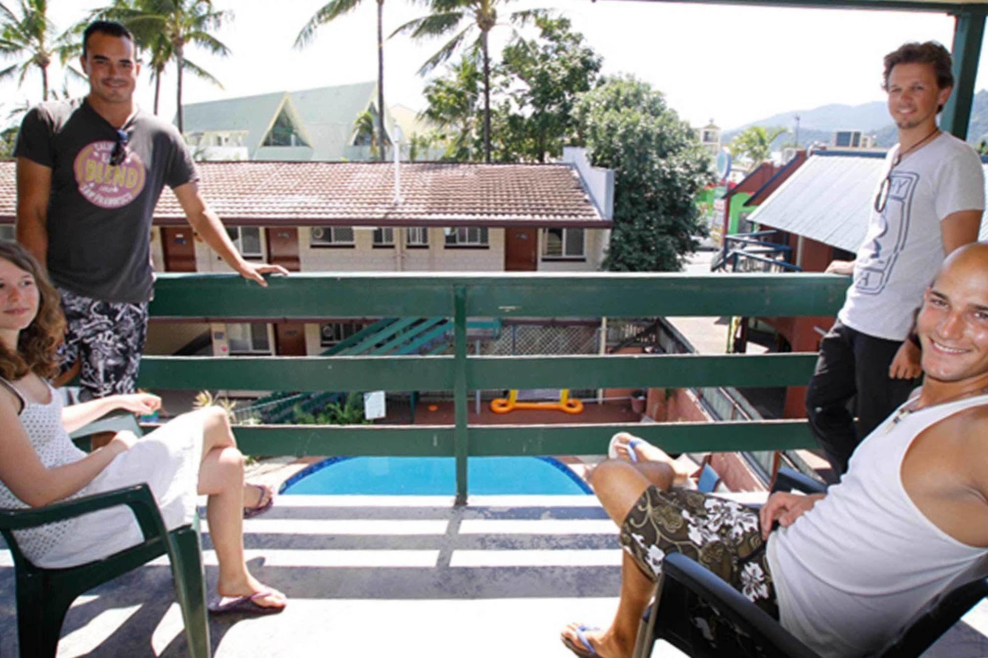 The Hostel, Airlie *