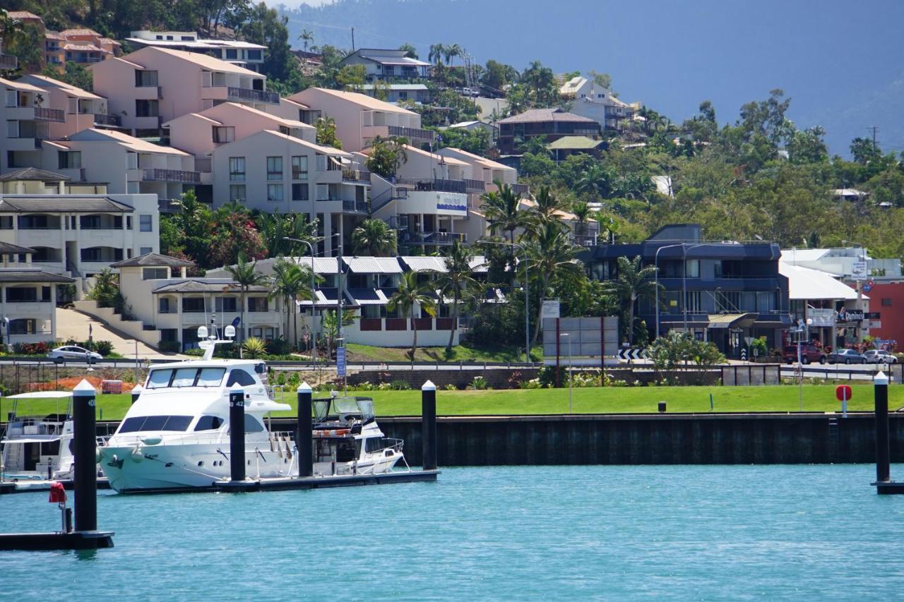 Airlie Seaview Aparthotel