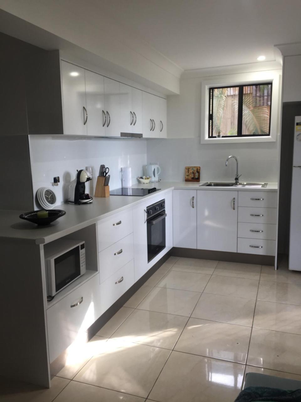 'Chez-Nous' - Two Bedroom Apartment Guest house 4*
