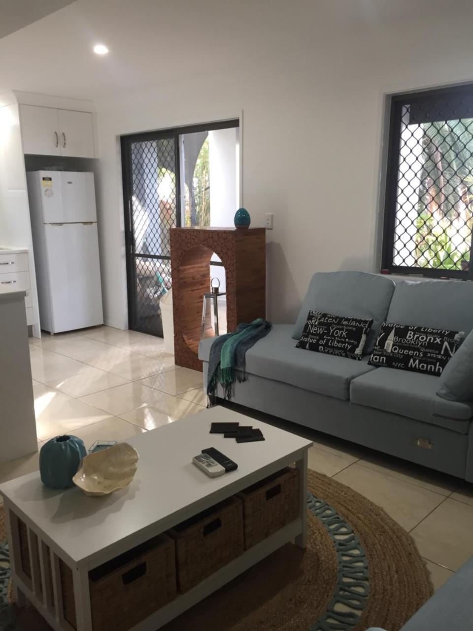 'Chez-Nous' - Two Bedroom Apartment 4* Airlie Beach