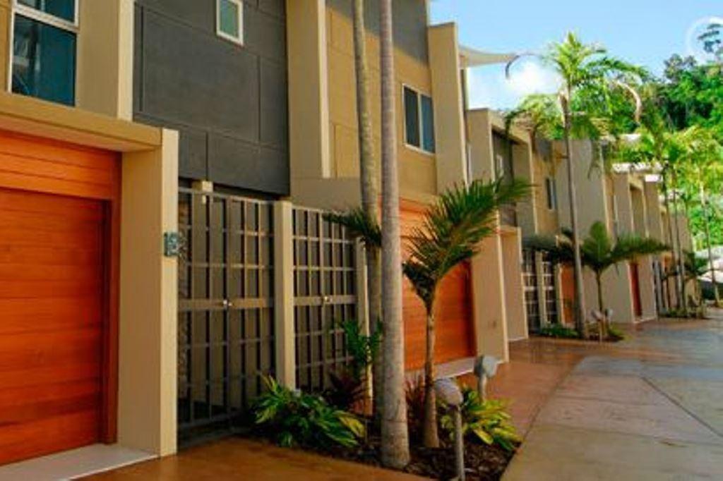 Grand Mercure Azure Sea Whitsundays Apartment