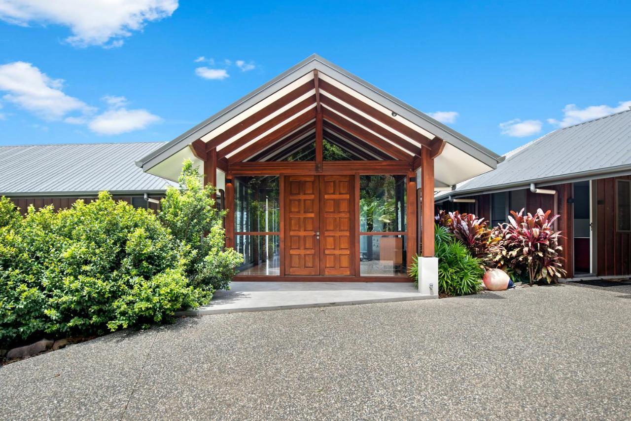 Mandalay Luxury Retreat Airlie Beach