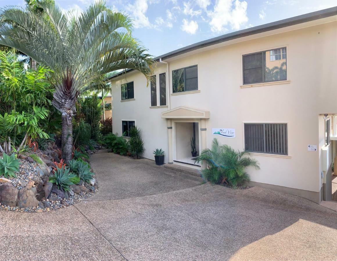 Island Views 4* Airlie Beach