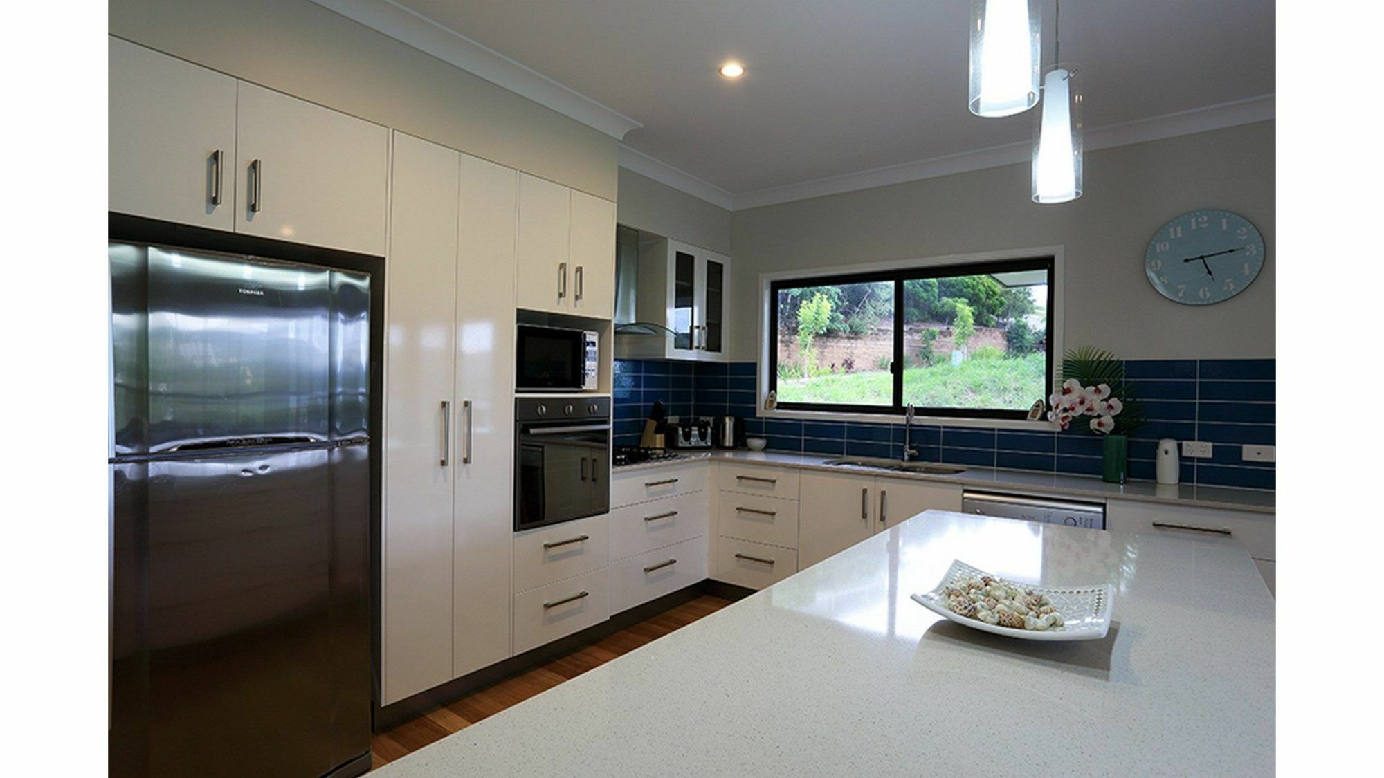 Laguna Views - Airlie Holiday home