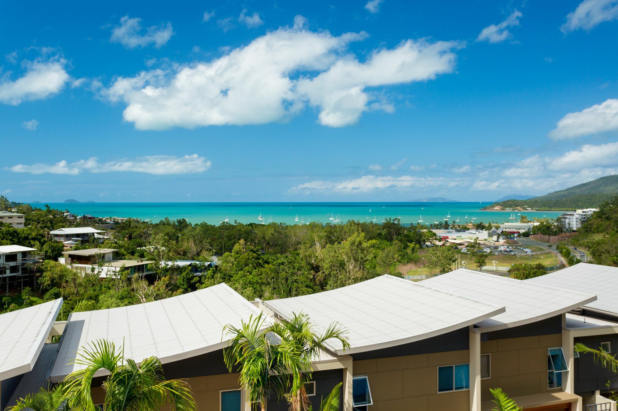Grand Mercure Azure Sea Whitsundays Airlie Beach