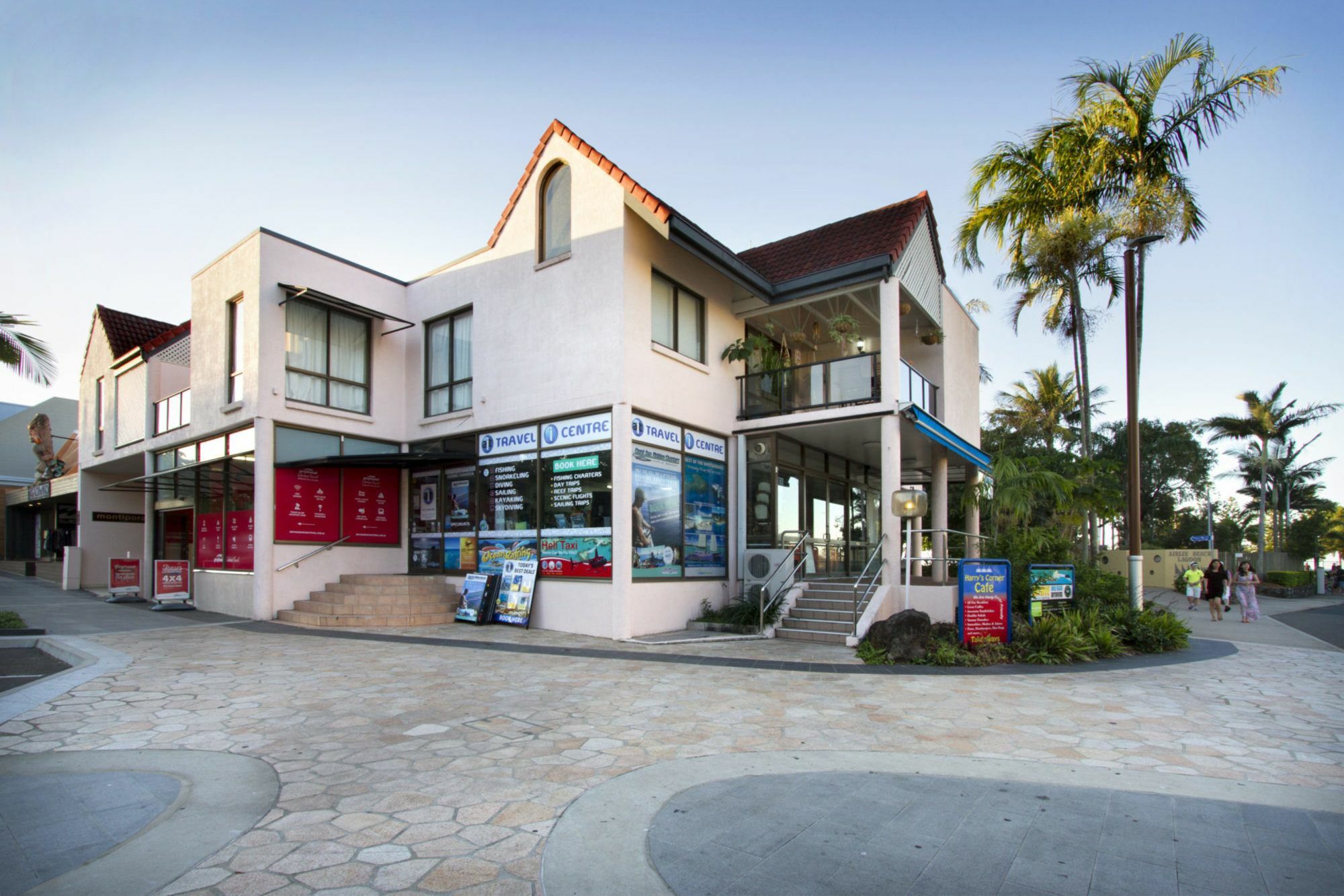 Frangipani Waters Main Street Airlie Beach