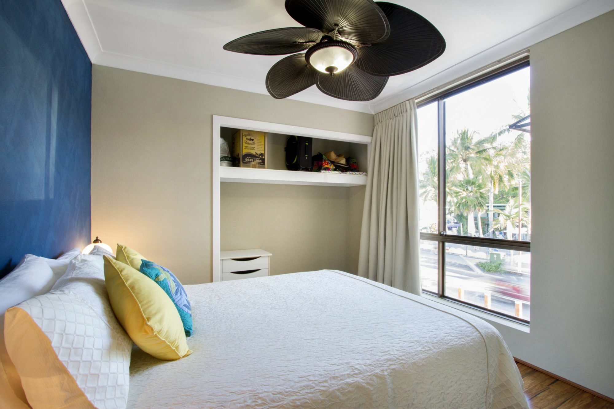 Frangipani Waters Main Street Apartment *