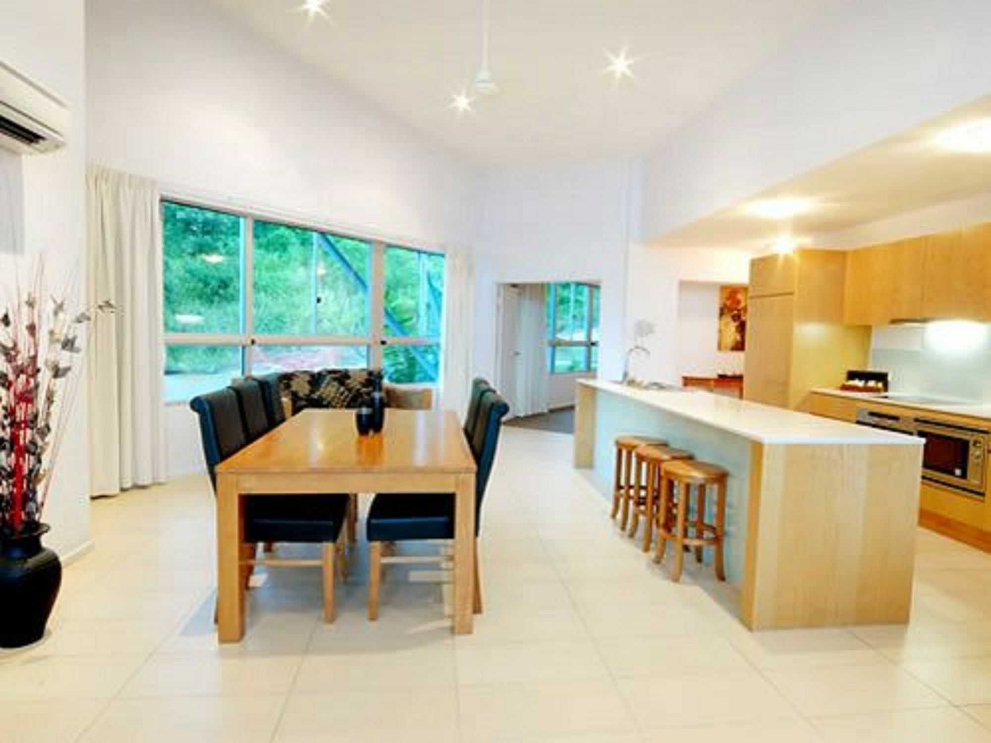 Apartment Grand Mercure Azure Sea Whitsundays Airlie Beach