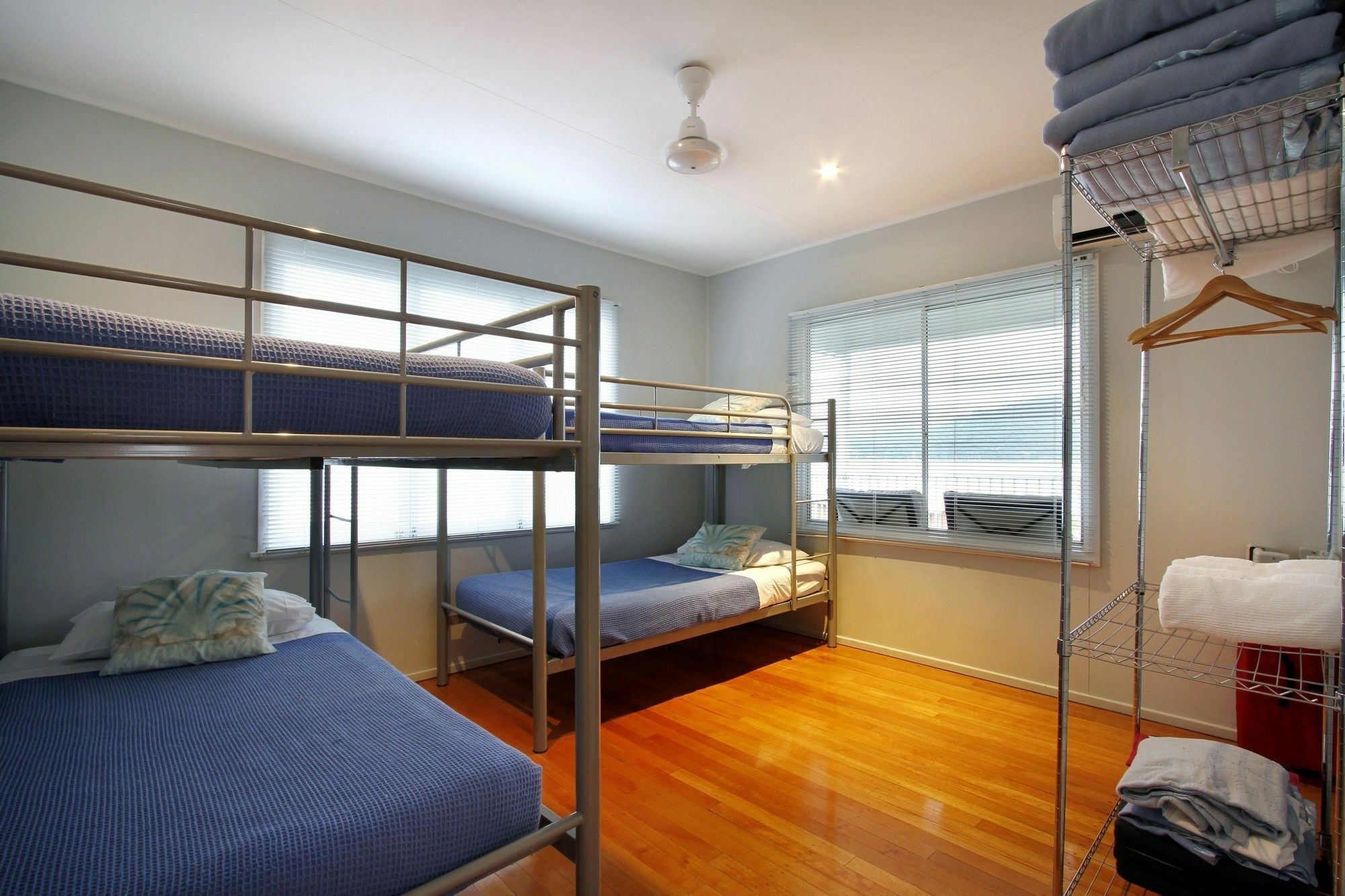 Norm's House - Airlie Holiday home *