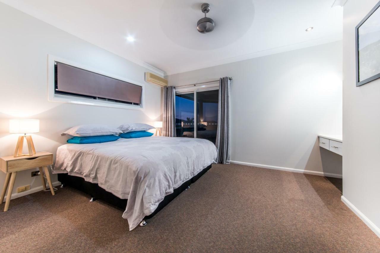 Sunset Escape Holiday home Airlie Beach