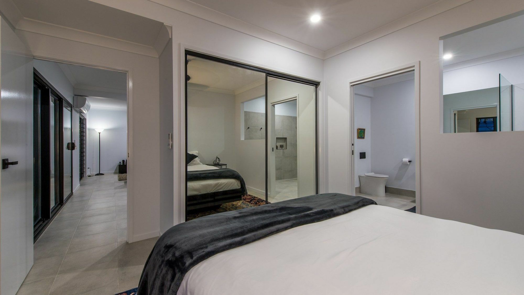 Onestep Airlie Retreat Apartment
